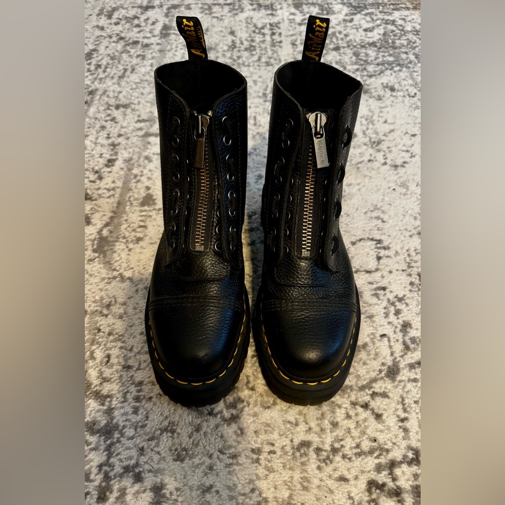 Dr. Martens Sinclair Milled Nappa Leather Platform Boots- size 10